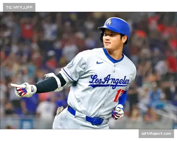 MLB揭幕战：洛杉矶道奇队新援大谷翔平首打席即轰出本垒打